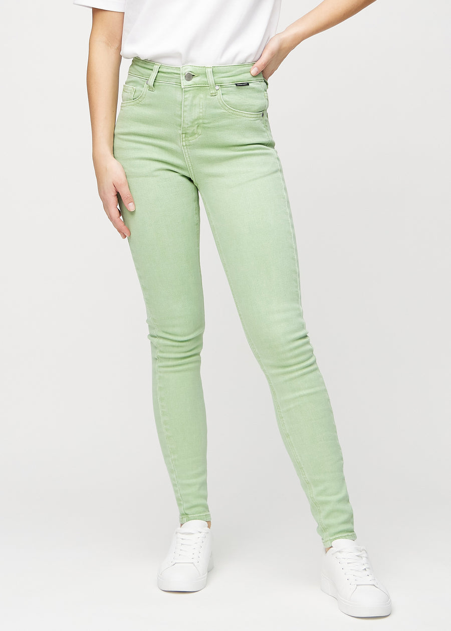 Skinny-Jeans für Damen in Hellgrün, Farbe Mints. Vorderansicht an einem Model, mit eng anliegenden Beinen.
